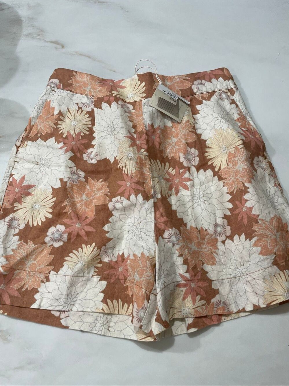 Faherty Sands Floral Linen Shorts, NWT Size Medium